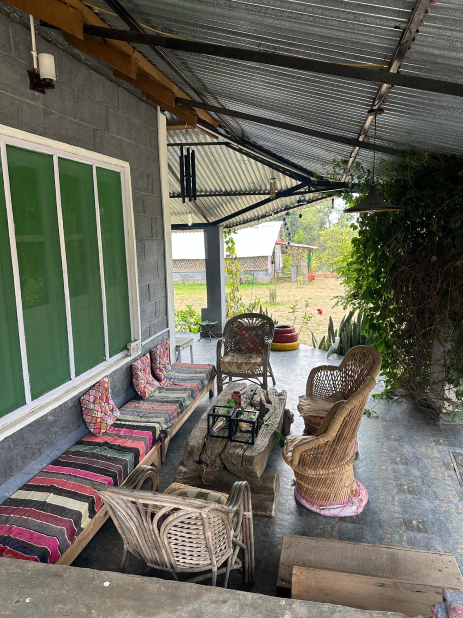 Dreamwoods A Travellers Farm Vandrerhjem Dharamshala Eksteriør bilde