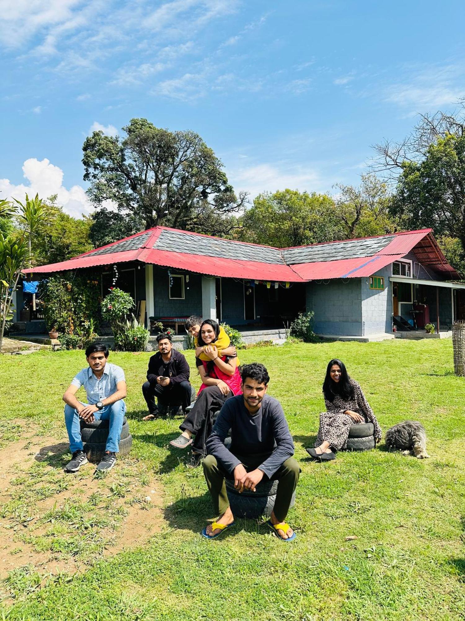 Dreamwoods A Travellers Farm Vandrerhjem Dharamshala Eksteriør bilde